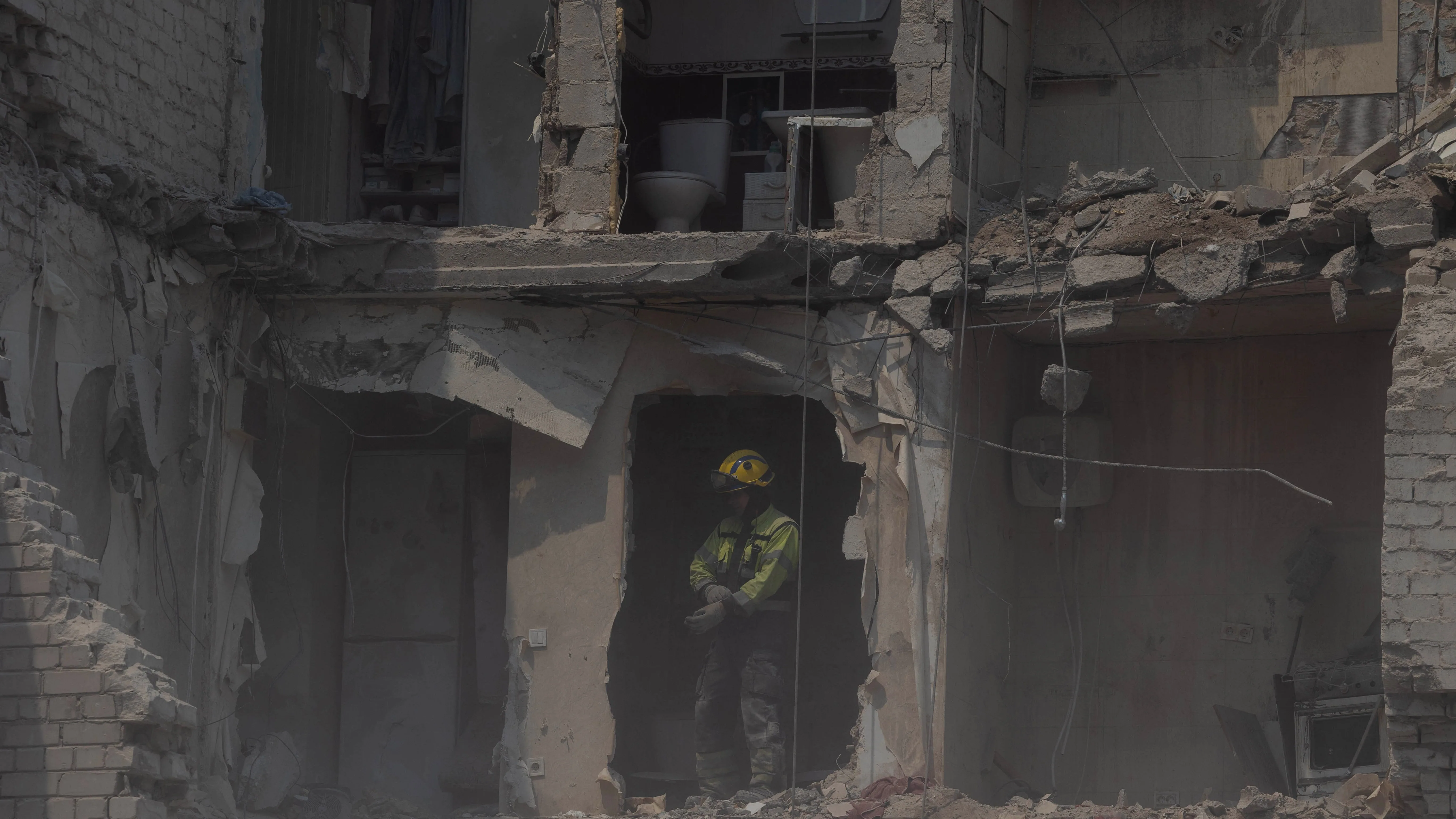 Ukrajna 450 kilogrammos bombát dobott le + VIDEÓ