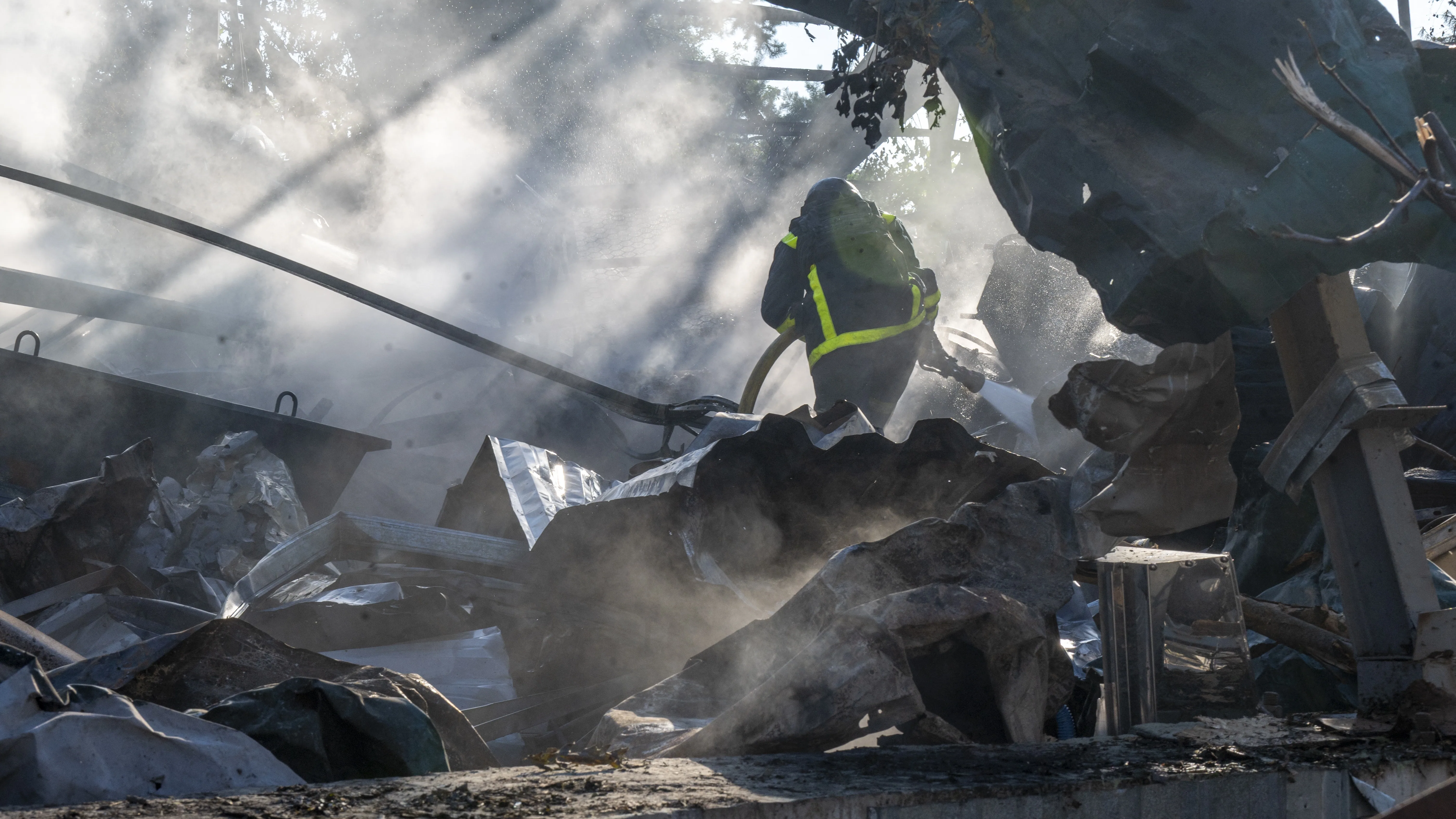  Az orosz hadsereg légibombákkal csapást mért Harkivra
