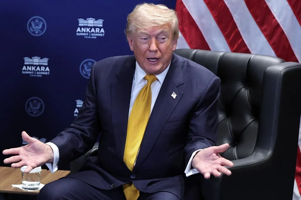 Trump: Elfoglalhatjuk a Kharg-szigetet