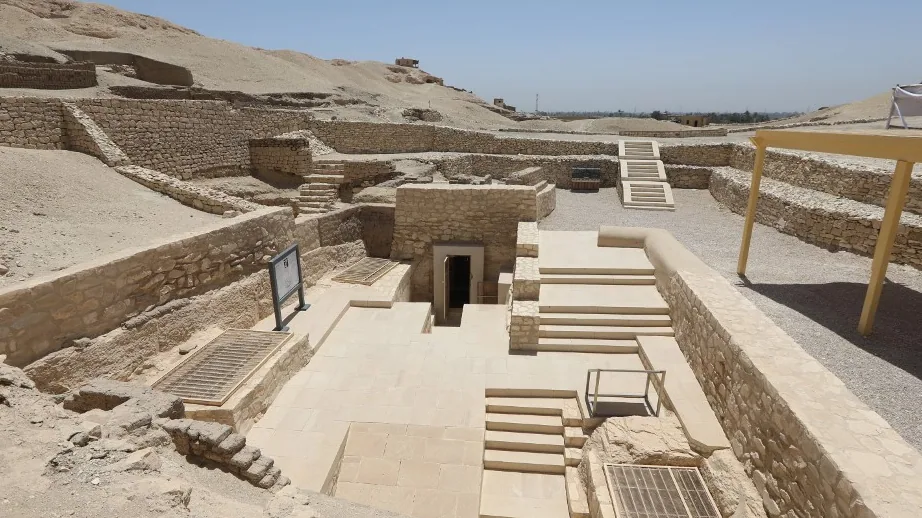 felfedezés, Luxor