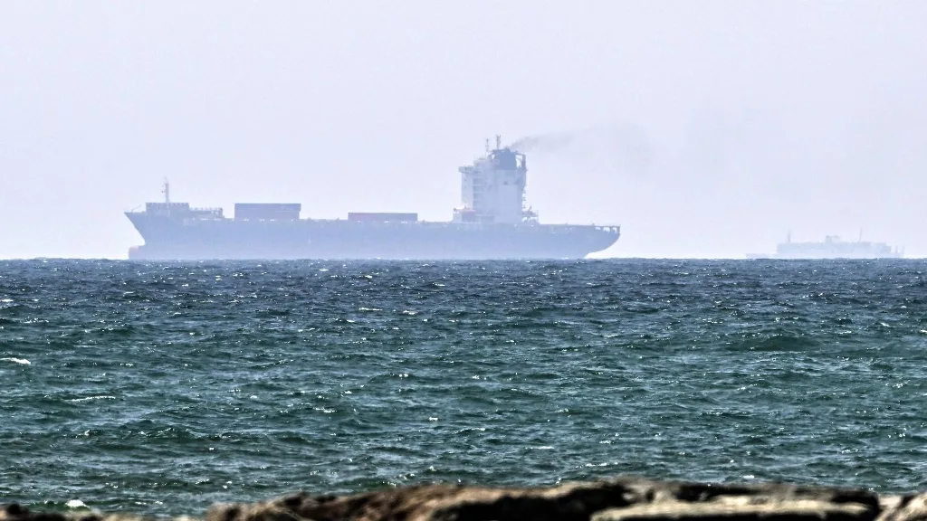 kereskedelmi teherhajó tanker