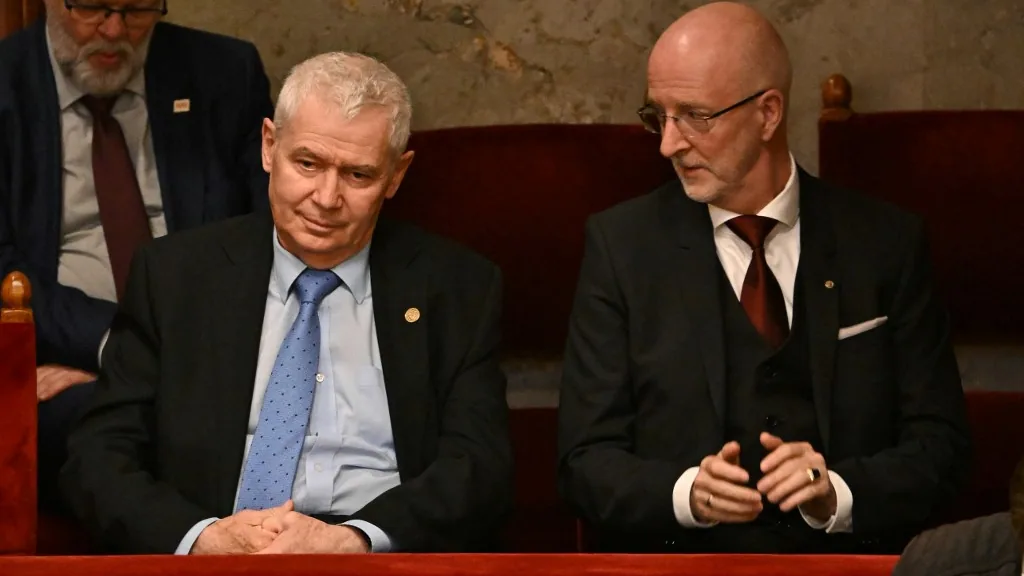 Varga András (j) a Legfelsőbb Bíróság elnöke