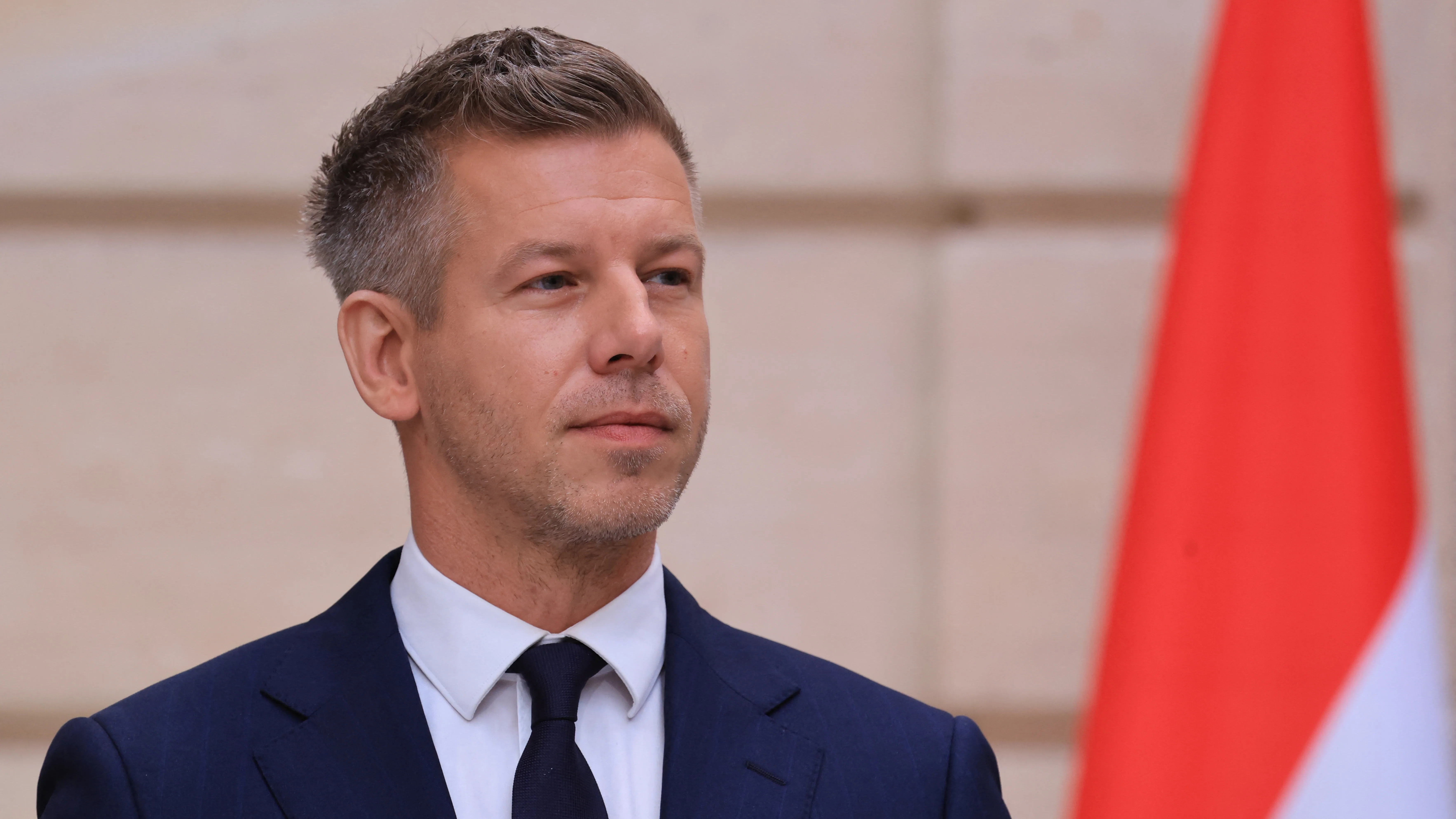 Rendkívüli sajtótájékoztató a MOL százhalombattai finomítójából