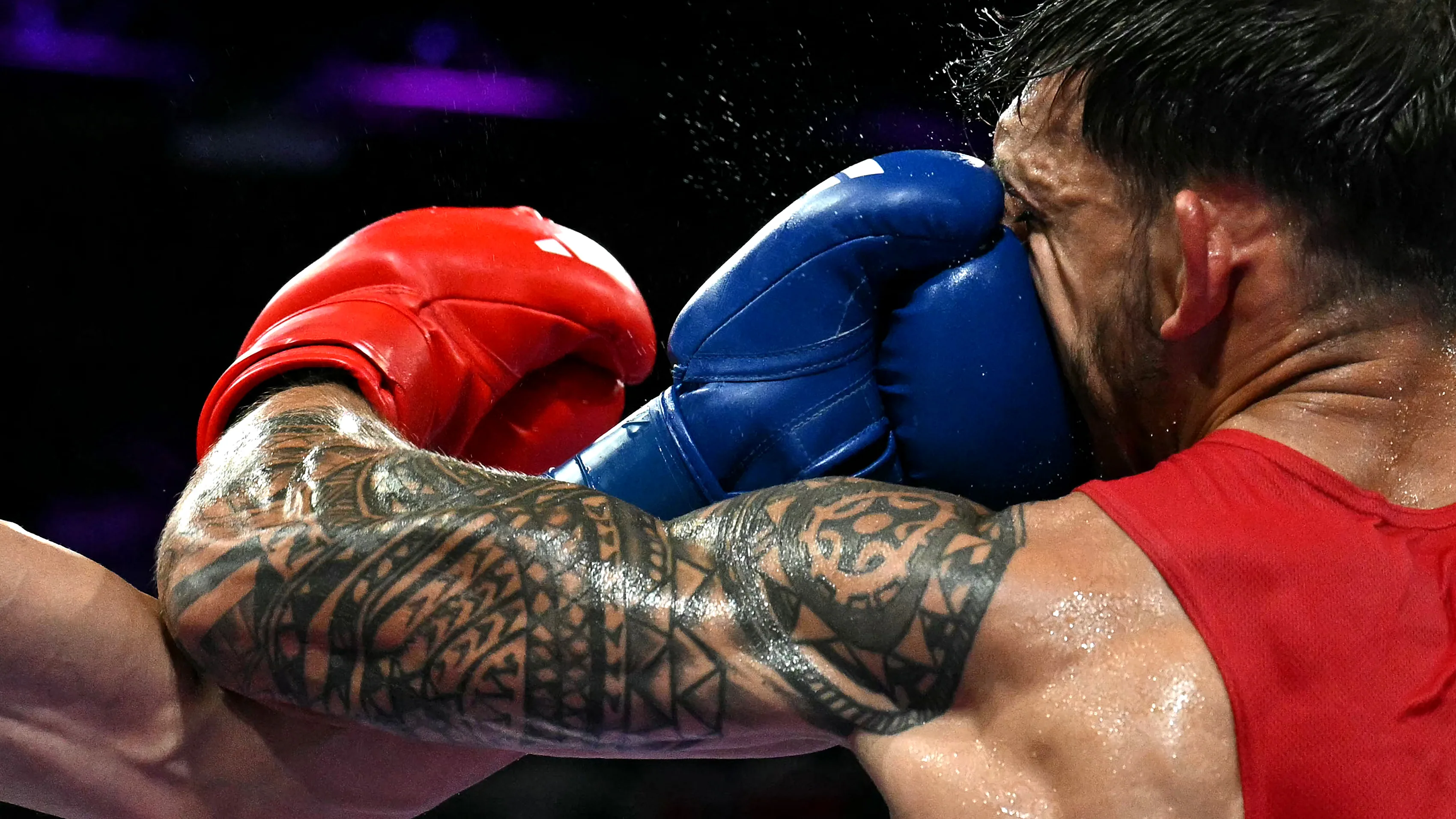 box ökölvívás boxkesztyű boksz