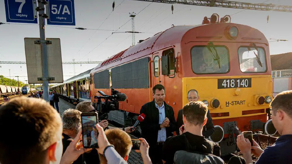 Cikk borítókép