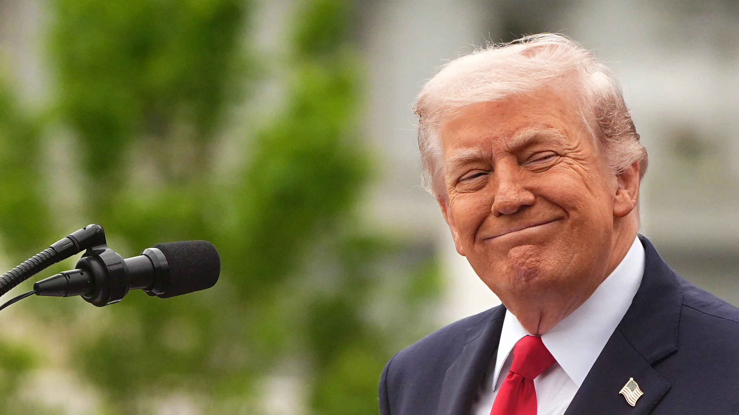Trump furcsa szokásai