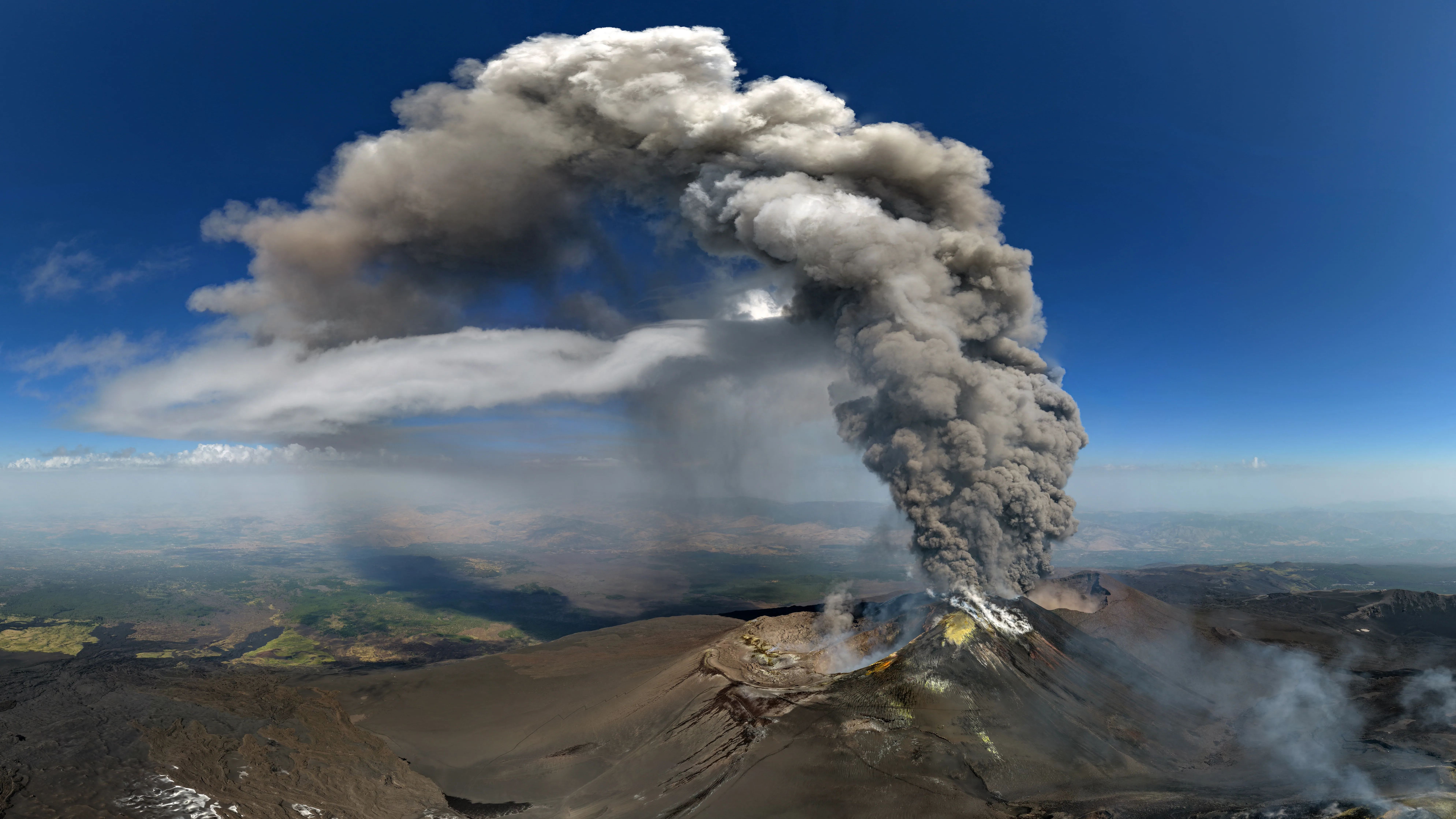 Etna vulkán hamufelhő
