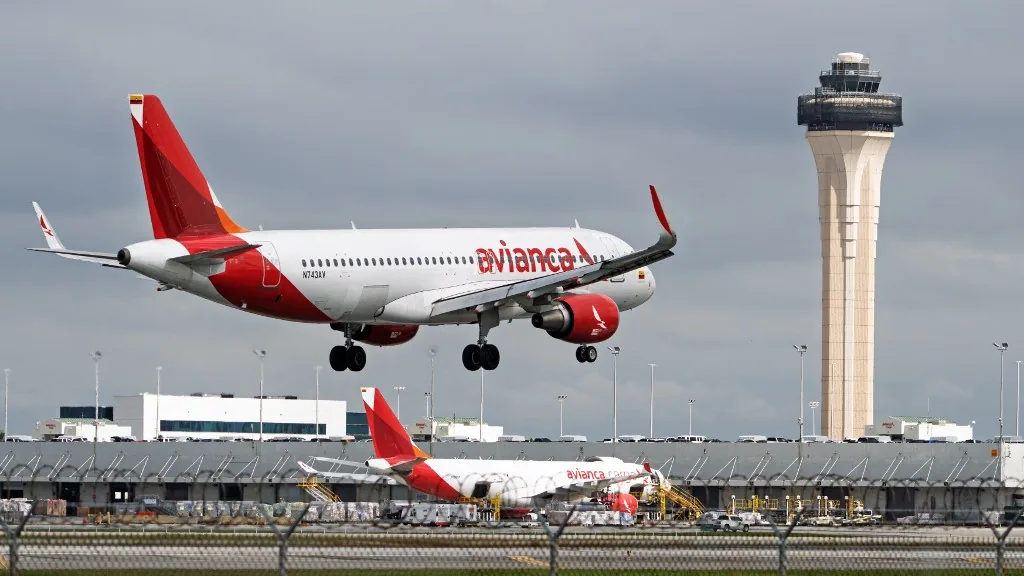 Súlyos turbulencia miatt kényszerleszállást hajtott végre egy utasszállító Miamiban