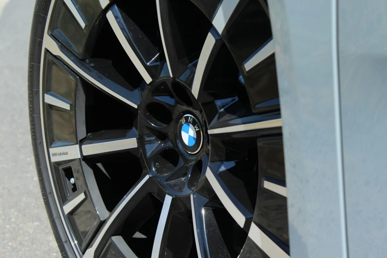 BMW iX3 50 xDrive