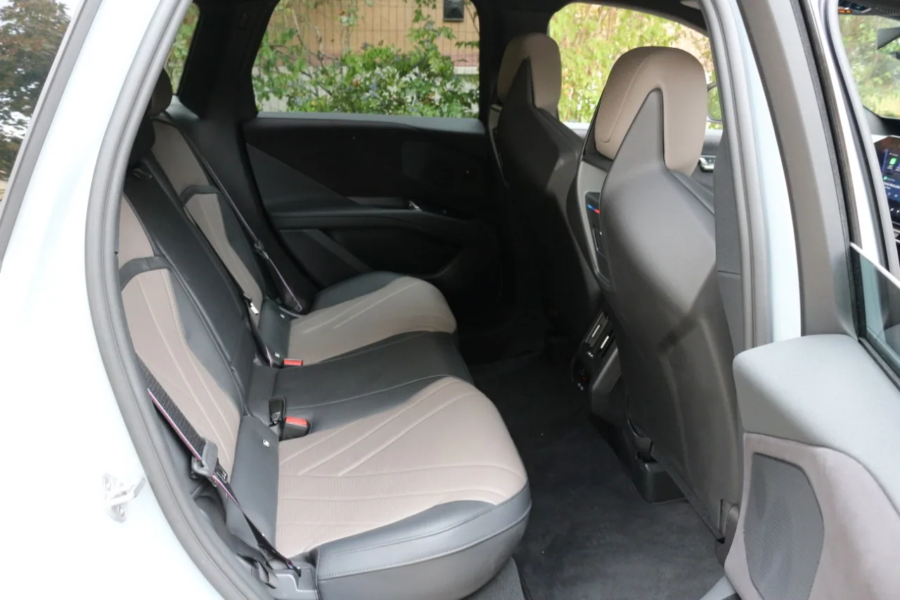 BMW iX3 50 xDrive