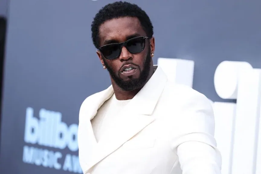 Átszállították Sean „Diddy” Combst a New Jersey-i börtönből egy pennsylvaniai intézetbe