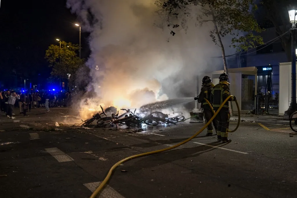 spanyolország barcelona tüntetés